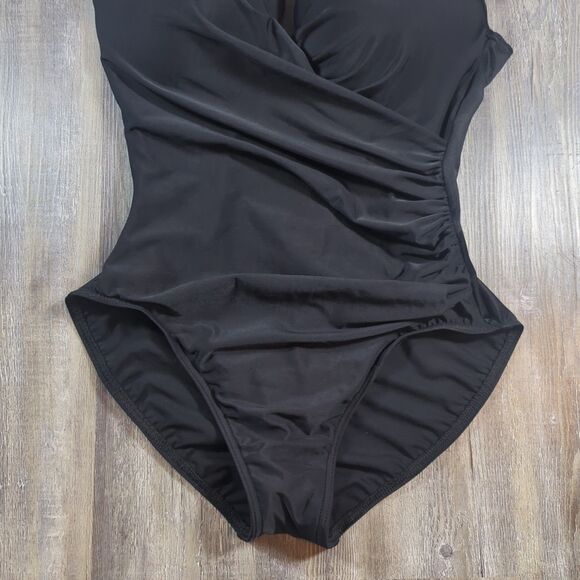 Miraclesuit Escape One Piece Swimsuit Black Underwire Slimming Ruched Size 14 - Picture 4 of 11
